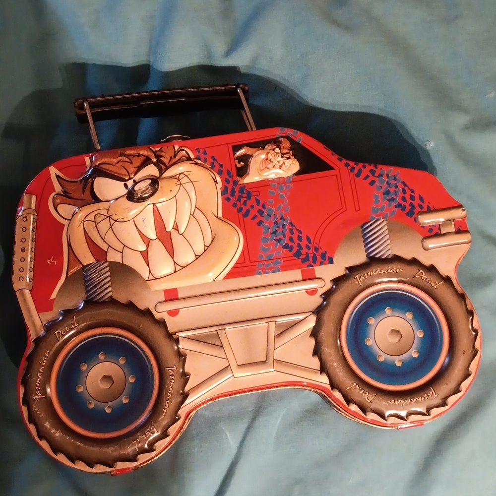 Vintage Tazmanian Devil Lunchbox